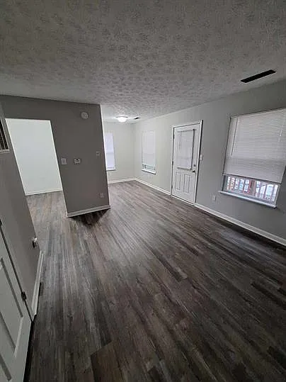 39 Pine Dr #3 — Photo 2