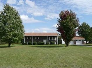 3048 Oneida Valley Rd, Hilliards, PA 16040
