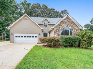4351 Woodglenn Dr, Gainesville, GA 30507