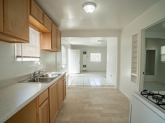 2nd image of 24012 Arch St