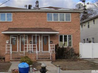 23927 147th Ave, Rosedale, NY 11422