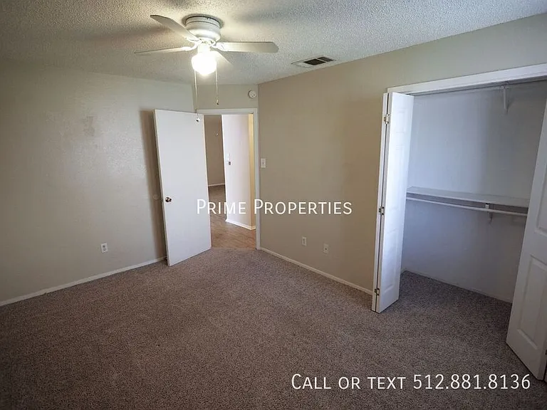 404 Burlwood Ct — Photo 6