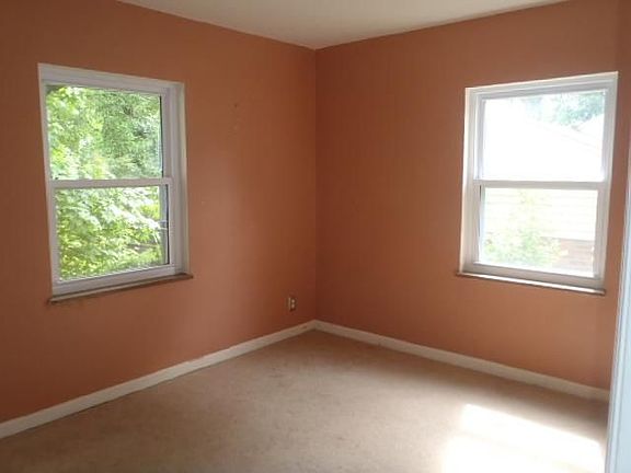 4th image of 2663 Cedarbrook Dr