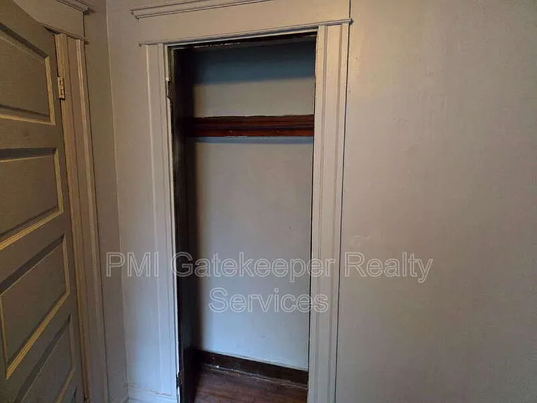 954 Hawthorne Ave #1 — Photo 18