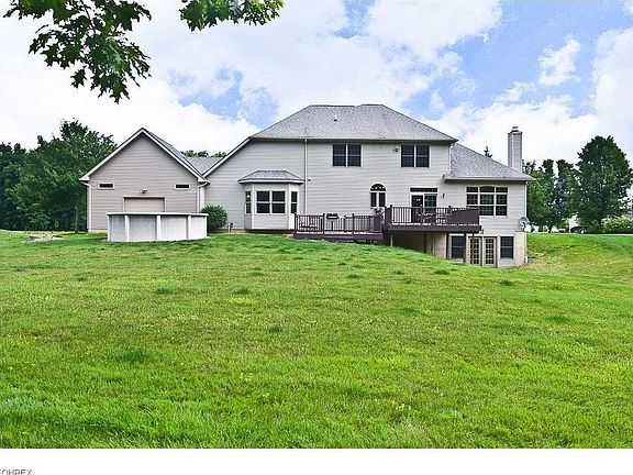 3rd image of 25005 Saddlehorn Cir