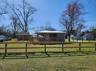 2242 Highway 82, Enigma, GA 31749