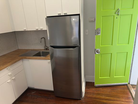 Entrance into the unit
