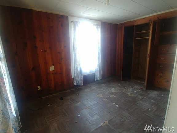 2nd image of 1108 Washington Ave S