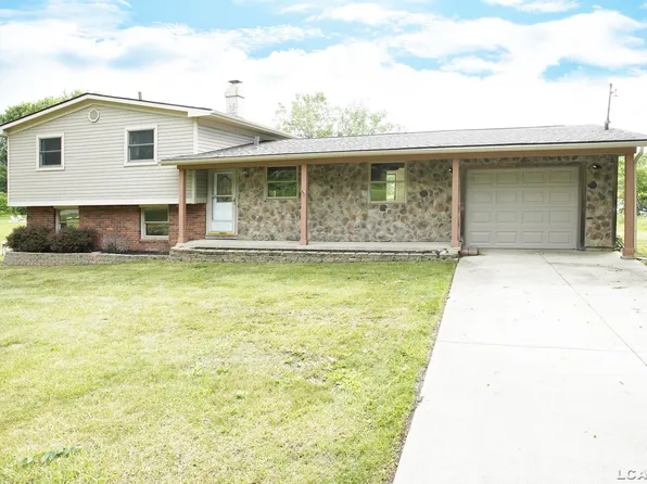 9315 Kingsley Dr, Onsted, MI 49265