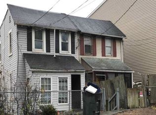 4416 Gault Pl NE, Washington, DC 20019