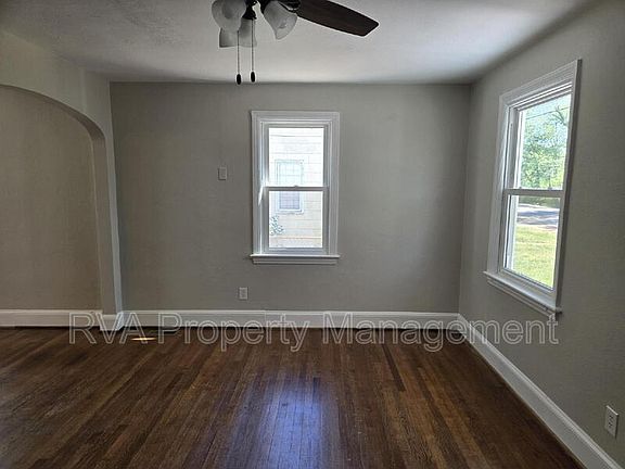4th image of 2230 E Nine Mile Rd