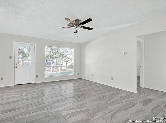 2nd image of 5922 Cliff Trail Dr