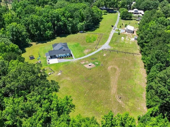 353 Cummings Chapel Rd, Ridgeville, SC 29472