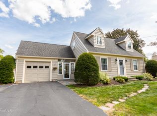 59 Bellmore Dr, Pittsfield, MA 01201