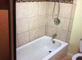 886 Woodside Ln E UNIT 2, Sacramento, CA 95825