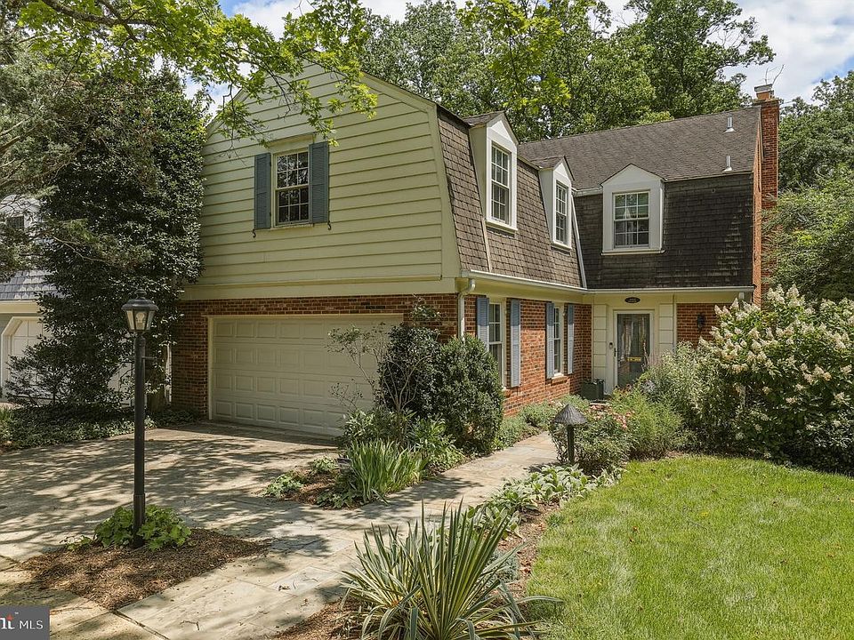 1st image of 4413 Boxwood Rd