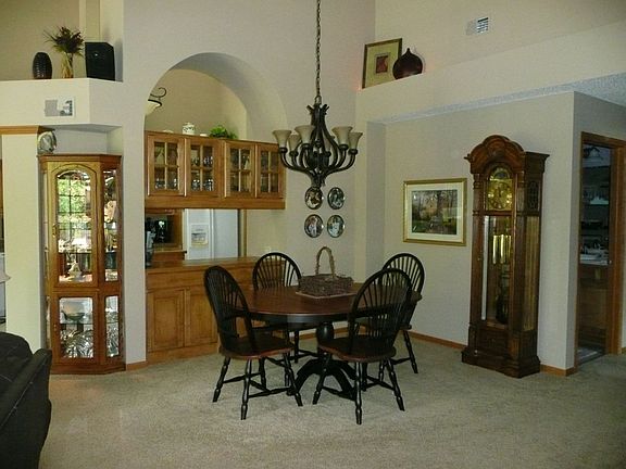 5th image of 103 Deerwood Ct