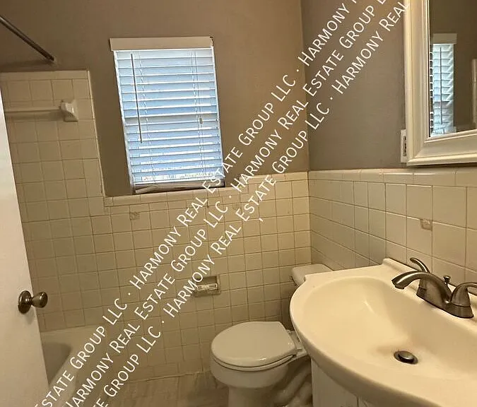 5216 McCarty Ln #3 — Photo 5