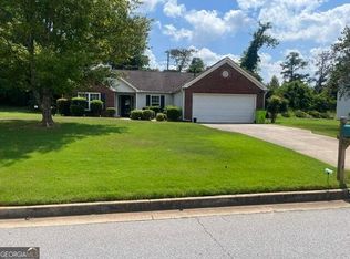 3537 Saddle Creek Ln, Ellenwood, GA 30294