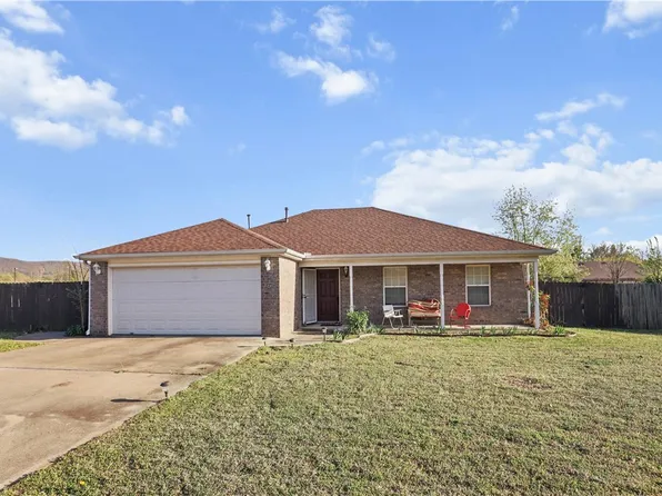 43 Spokane St, Farmington, AR 72730