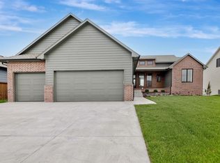 1206 W Lakeway Ct, Andover, KS 67002