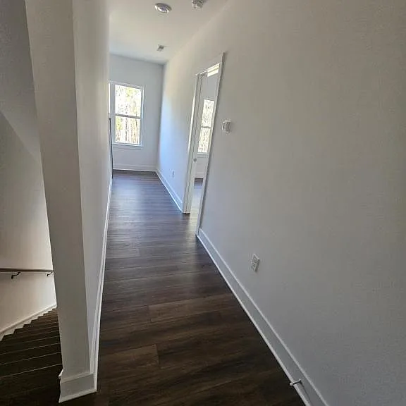 5011 Nimes Rd — Photo 10