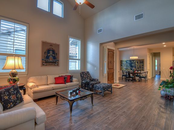 5th image of 112 Tuscan Dr
