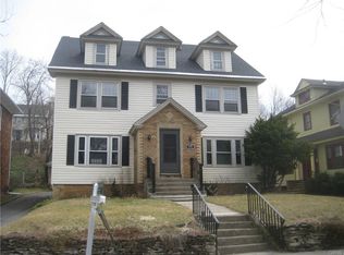 215 Twin Hills Dr, Syracuse, NY 13207