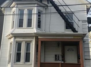 208 Rockland St, New Bedford, MA 02740