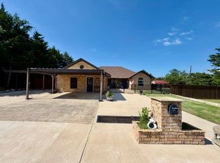 363 Willow Dr, Pottsboro, TX 75076