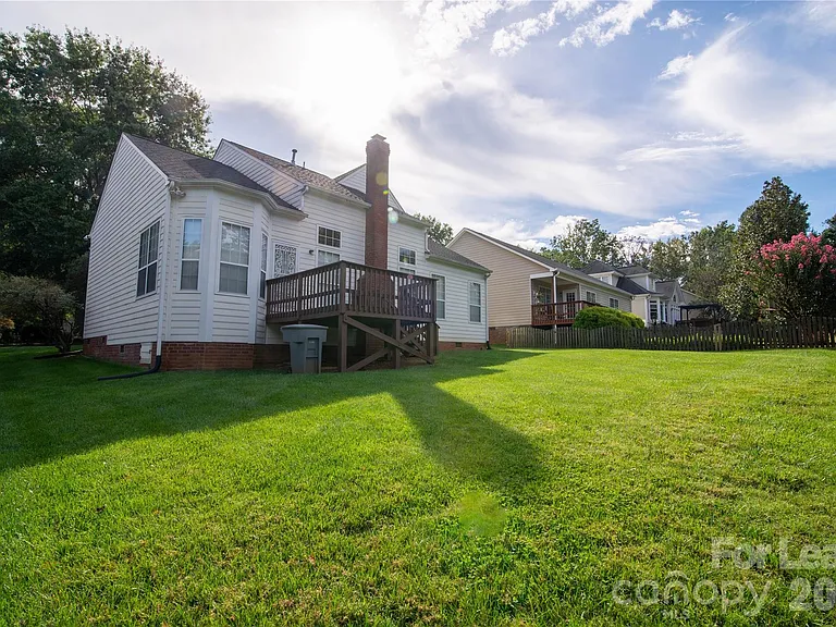 6138 Garamond Ct — Photo 23