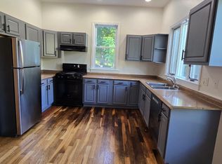 30 Fairmount Ave #1, East Weymouth, MA 02189