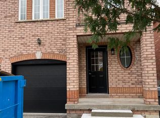 3956 Manatee Way, Mississauga, ON L5M 6P5