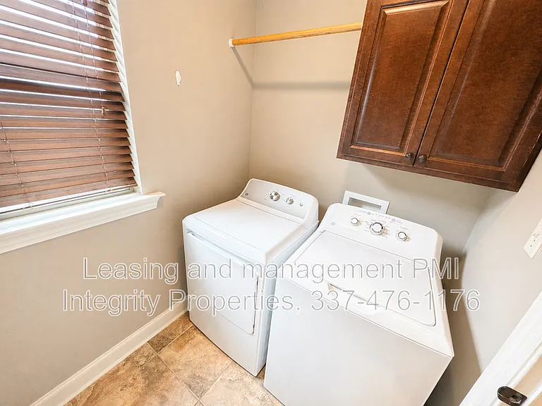 110 Canton Ct — Photo 11
