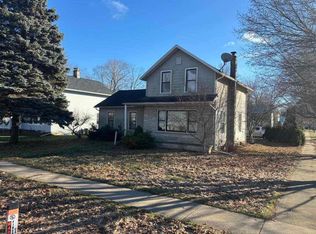 212 E Eliza St, Schoolcraft, MI 49087
