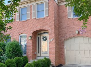 12117 Gatewater Dr, Potomac, MD 20854