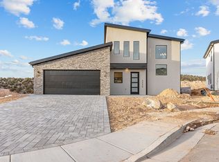 3330 W Sun Cir W, Cedar City, UT 84720