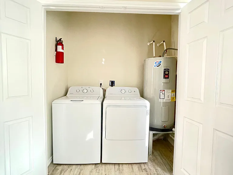 5203 N Hiawatha Dr #1 — Photo 11