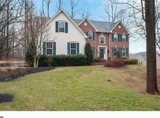100 Brittany Ln, Glenmoore, PA 19343