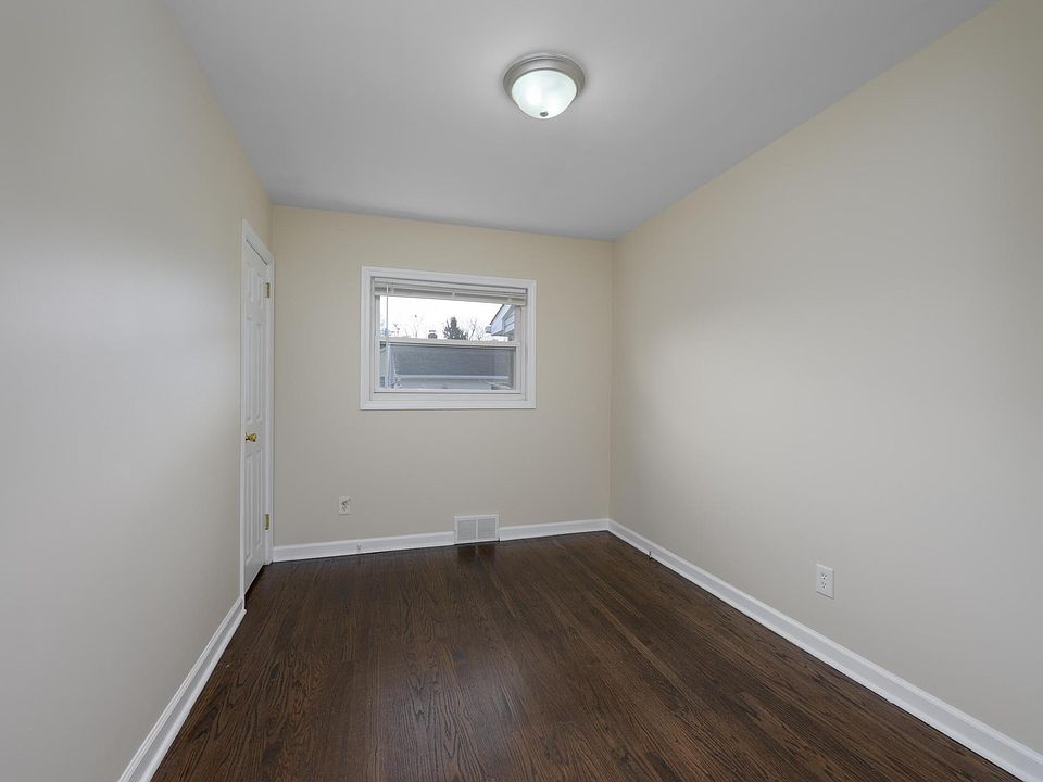 1st image of 244 Pomona Ave