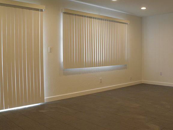 5th image of 141 Atoll Cir #99