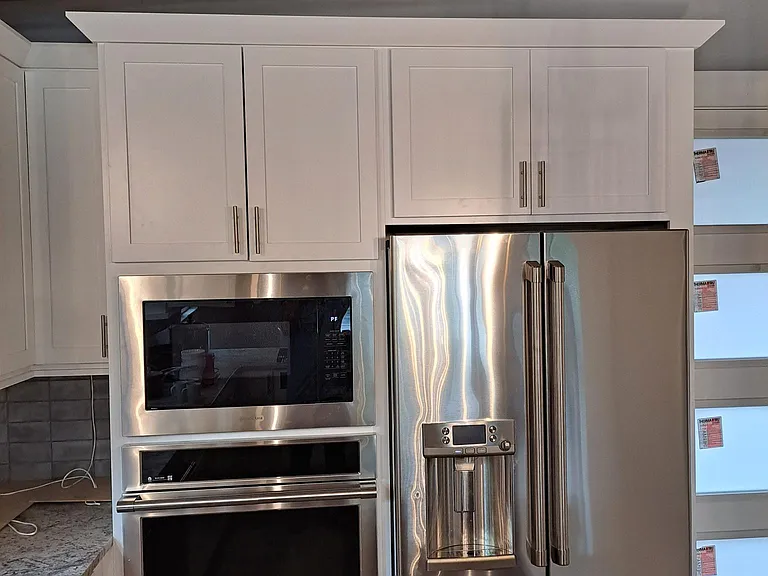 522 S Stewart Ct — Photo 4