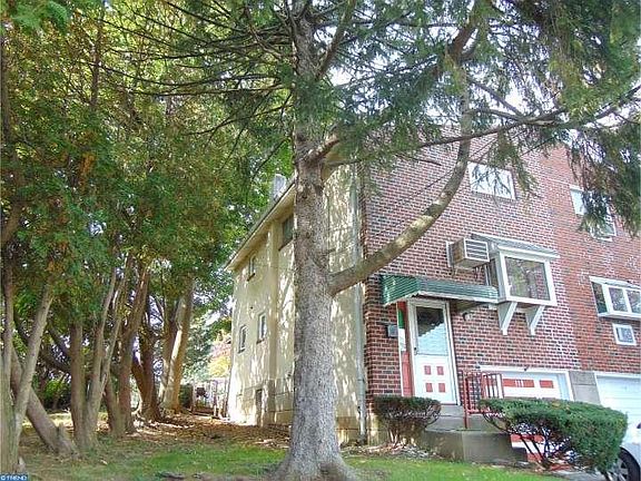 3rd image of 116 Saint Charles St