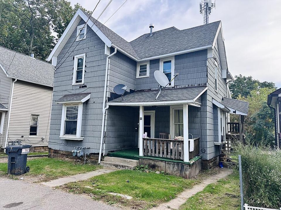 1st image of 45 Lind Ave