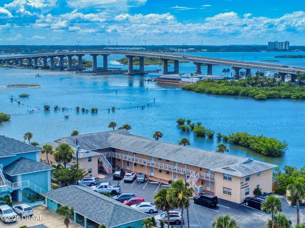 3600 S Peninsula Dr APT 3, Port Orange, FL 32127