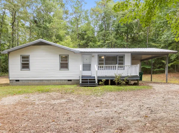 324 Forest Rd, Notasulga, AL 36866