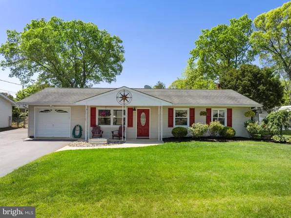 307 Clairmore Ave, Lanoka Harbor, NJ 08734