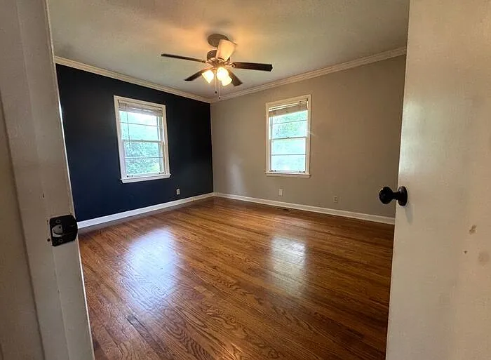 817 Chambers Dr NE — Photo 18