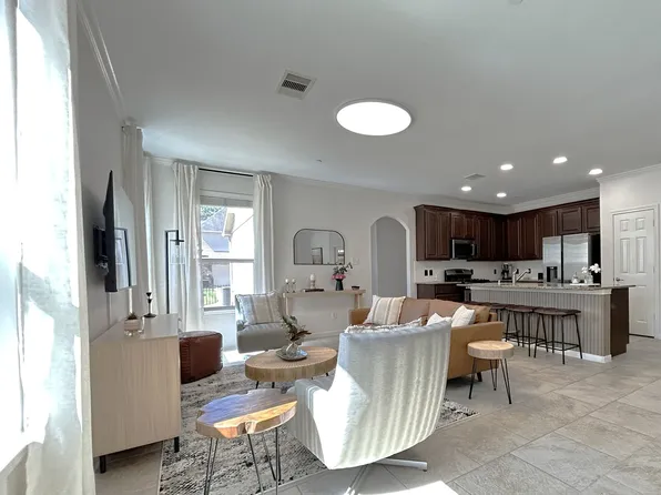 19 Umbria Ln #19, Spring, TX 77382