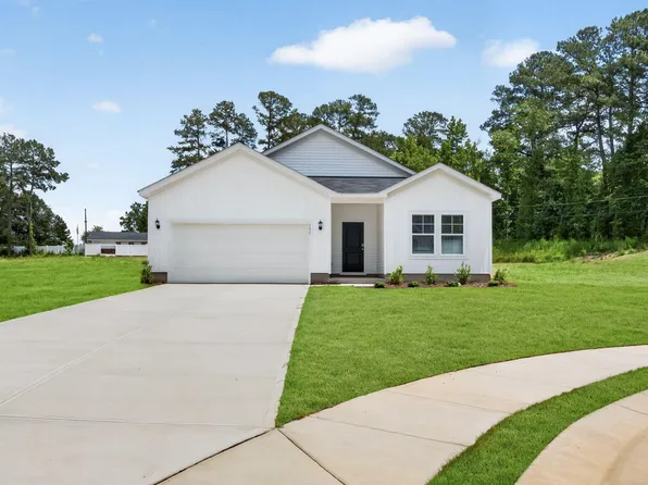 131 Muscovy Dr, Four Oaks, NC 27524